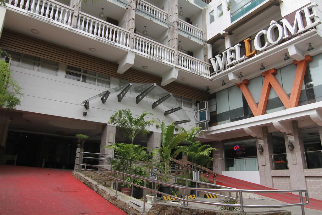 Wellcome Hotel 3*