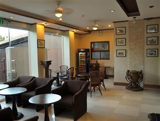 Hotel Reddoorz New Era Budget Mabolo Former Reddoorz Near Landers Superstore
