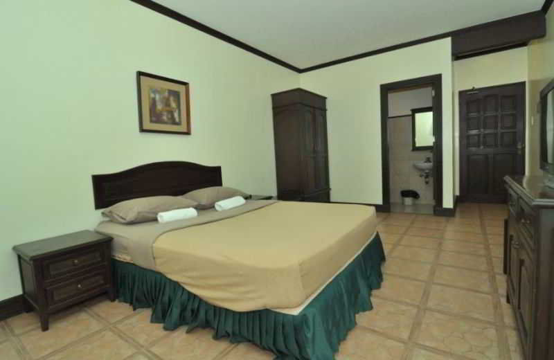 Inn Ace Penzionne