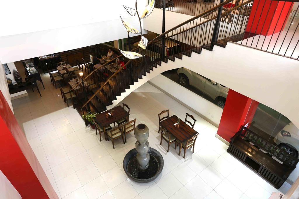 Hotel Palm Grass 2*