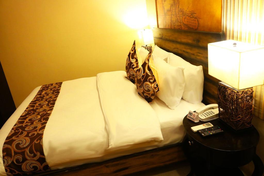 Hotel Palm Grass Cebu