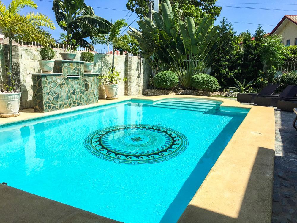 Pacific Luxury Villas *