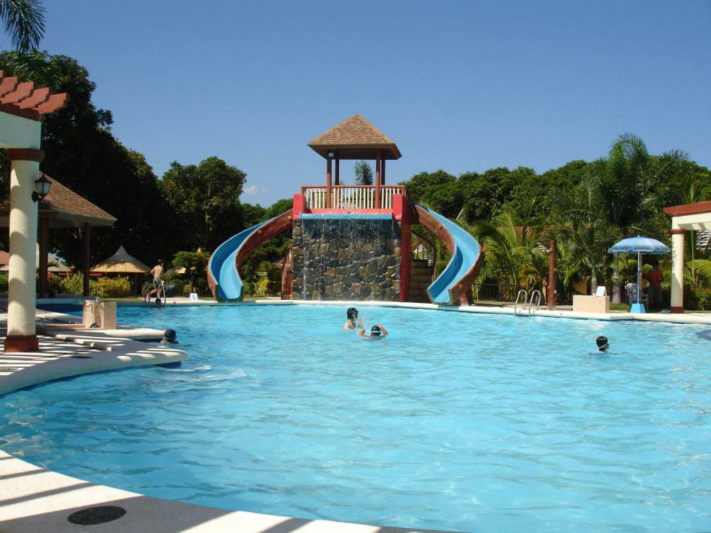 Hagnaya And Restaurant San Remigio (Cebu)