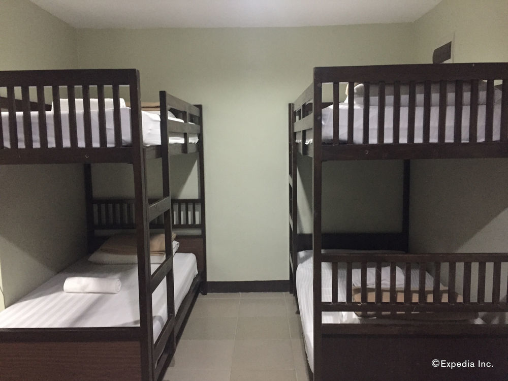 Hotel Cleverlearn Residences 2*