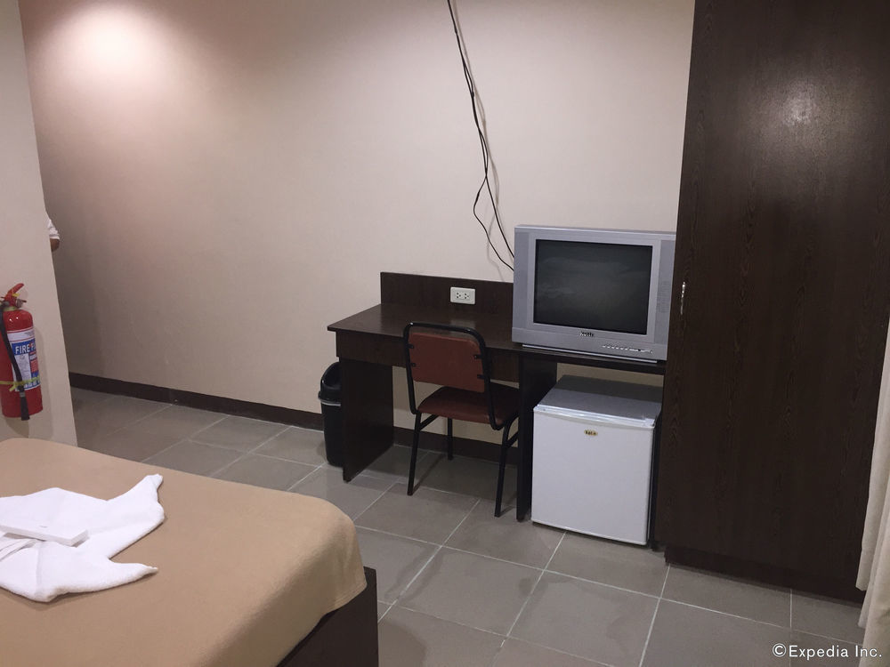 Hotel Cleverlearn Residences Lapu-Lapu City
