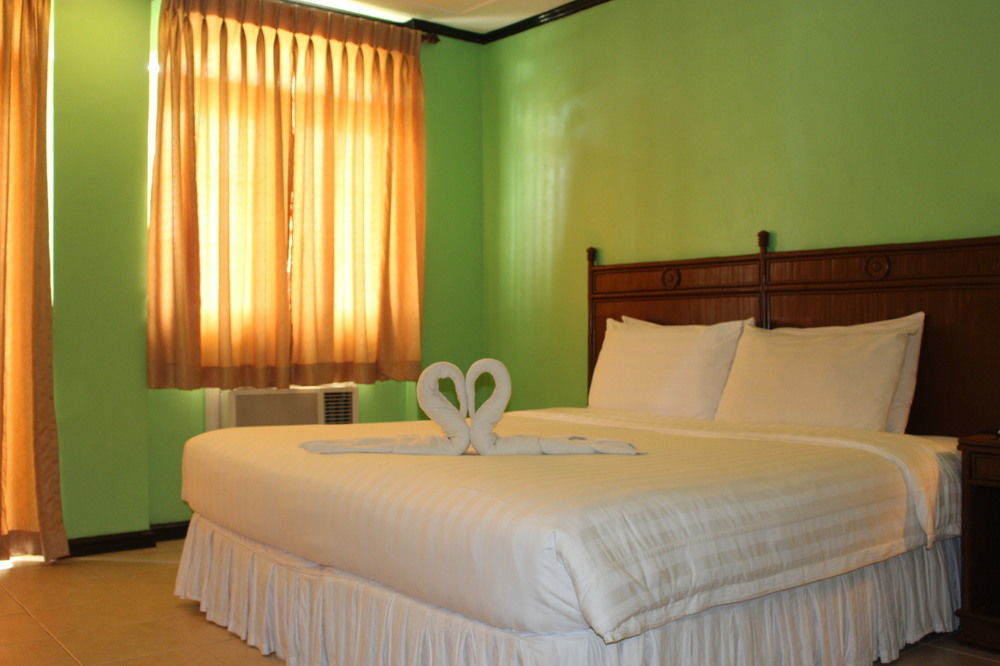 Vista Mar And Country Club Resort Lapu-Lapu City