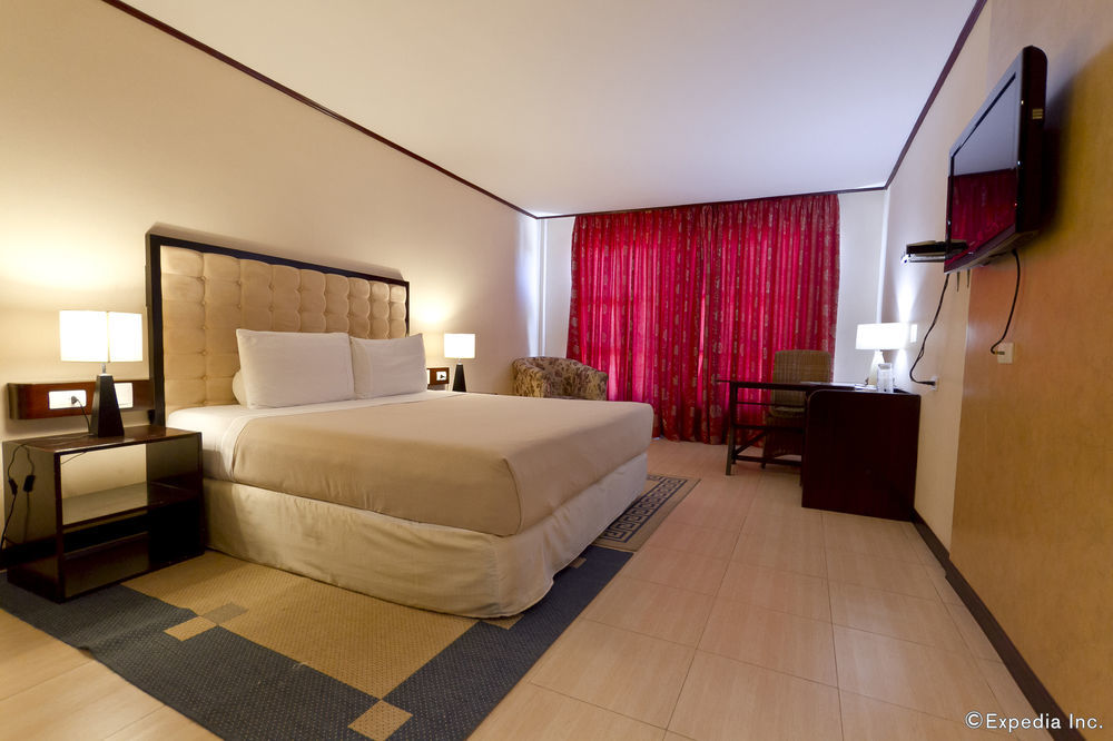 Cebu Dulcinea And Suites-mactan Airport Lapu-Lapu City