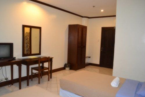 Ace Penzionne 3* Cebu