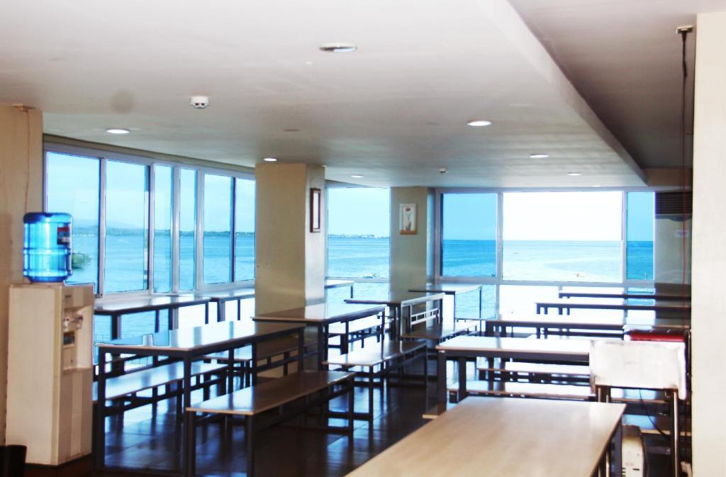 Hotel Cleverlearn Residences
