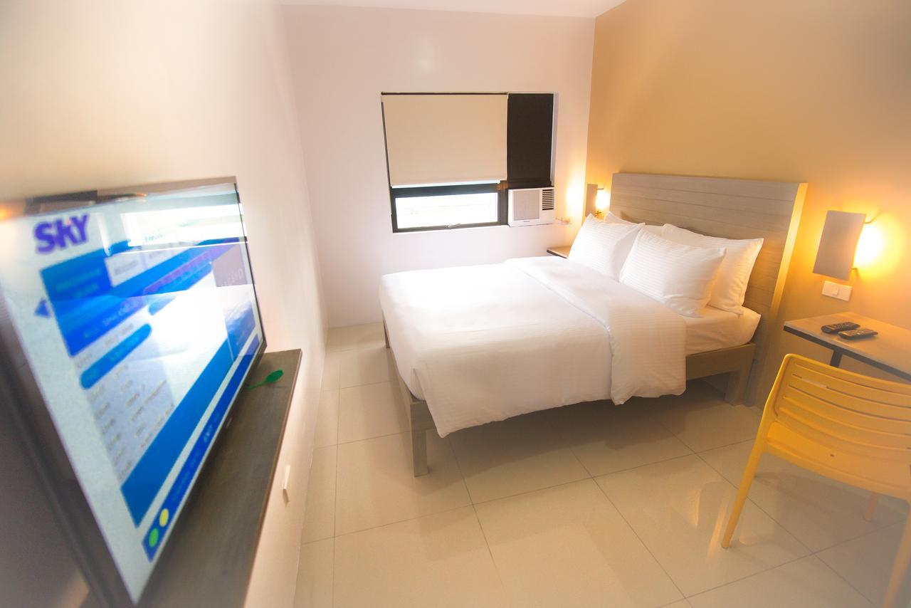 Felix Residences