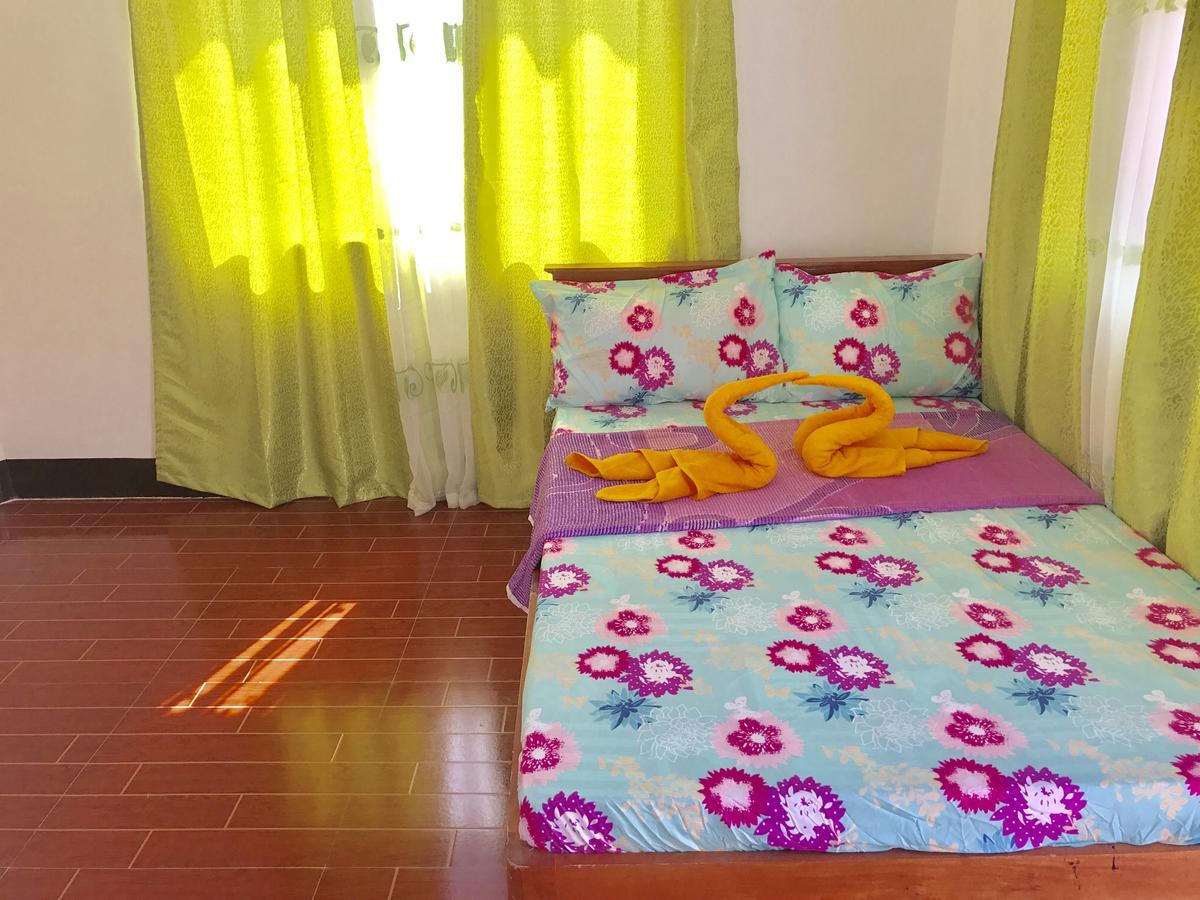 Vangie's Homestay Oslob