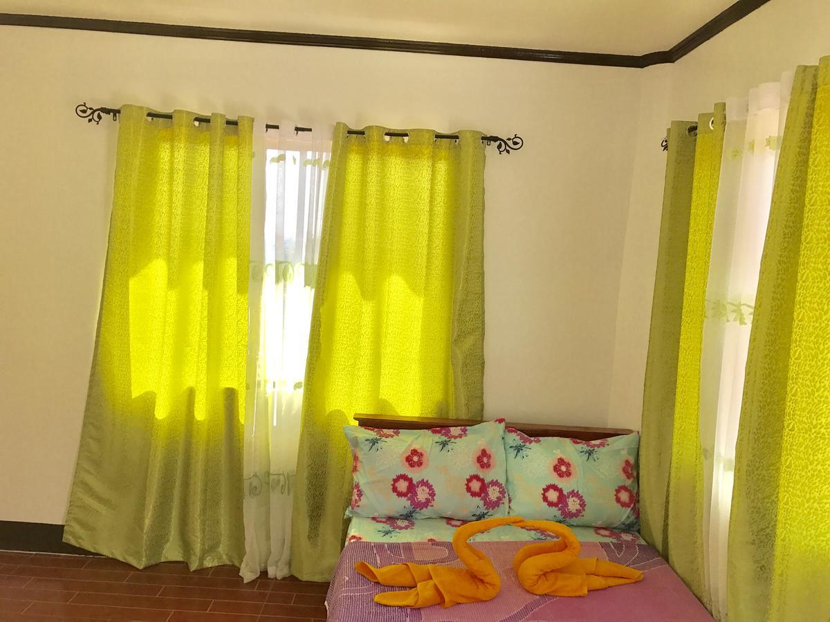 Vangie's Homestay Oslob