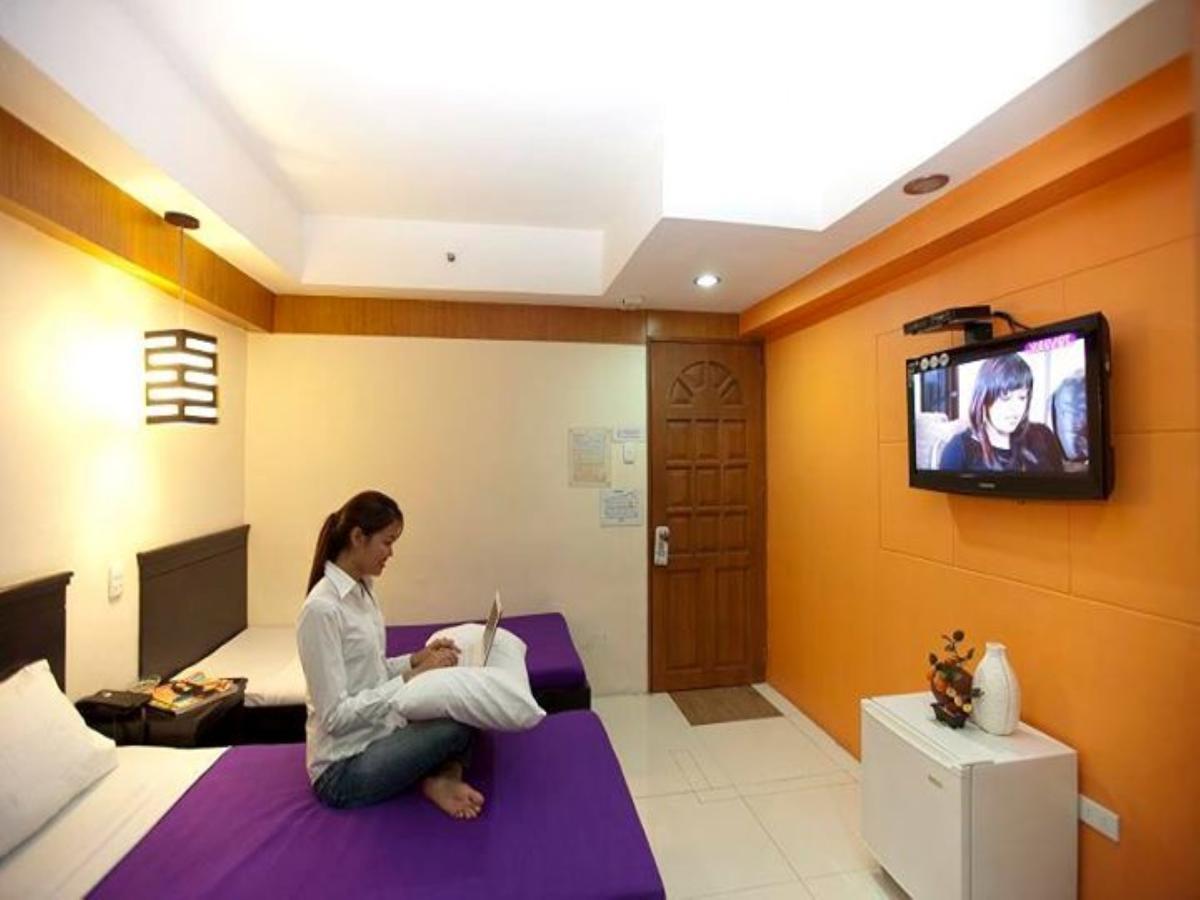 Valleyfront Hotel