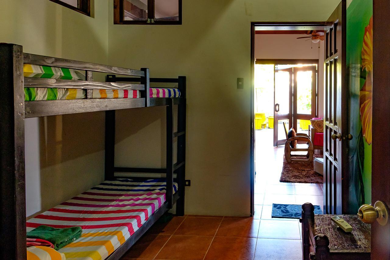 Hostel Ayo Homtel