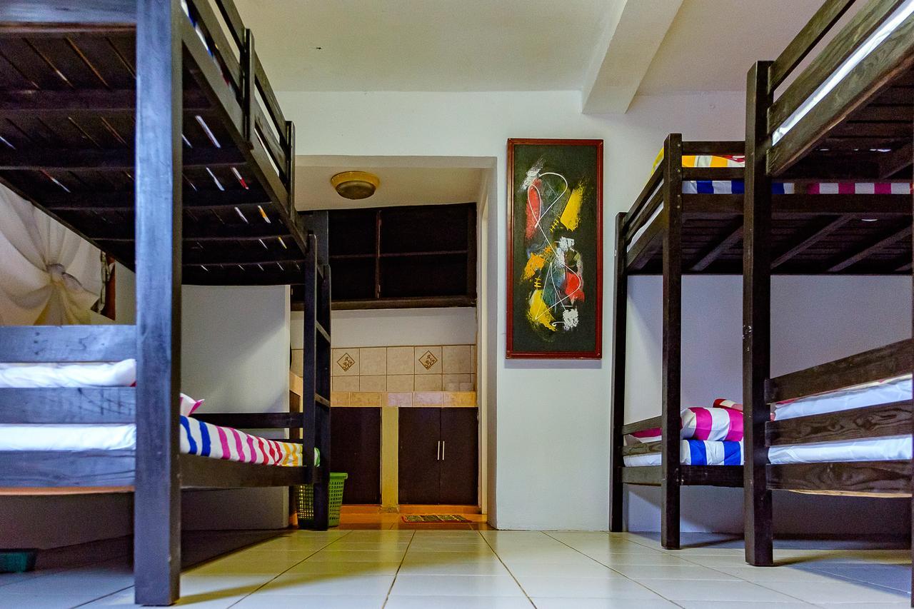 Ayo Homtel * Lapu-Lapu City