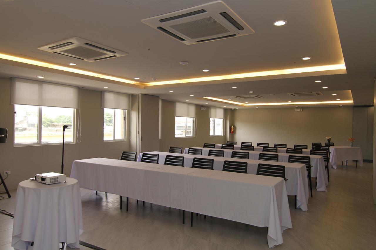 Cebu Hotel Plus Hotel