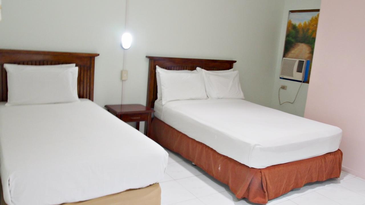 Sunday Hostel *