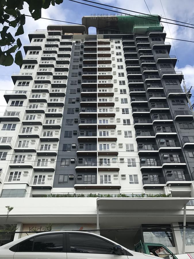 One Bedroom At Sundance Residences With Hi-speed Wifi Cebu