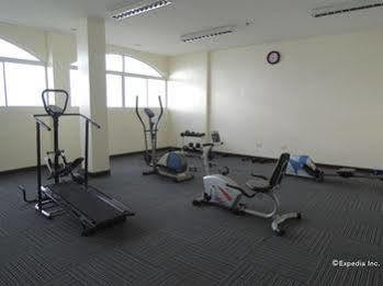 Days Cebu - 3*