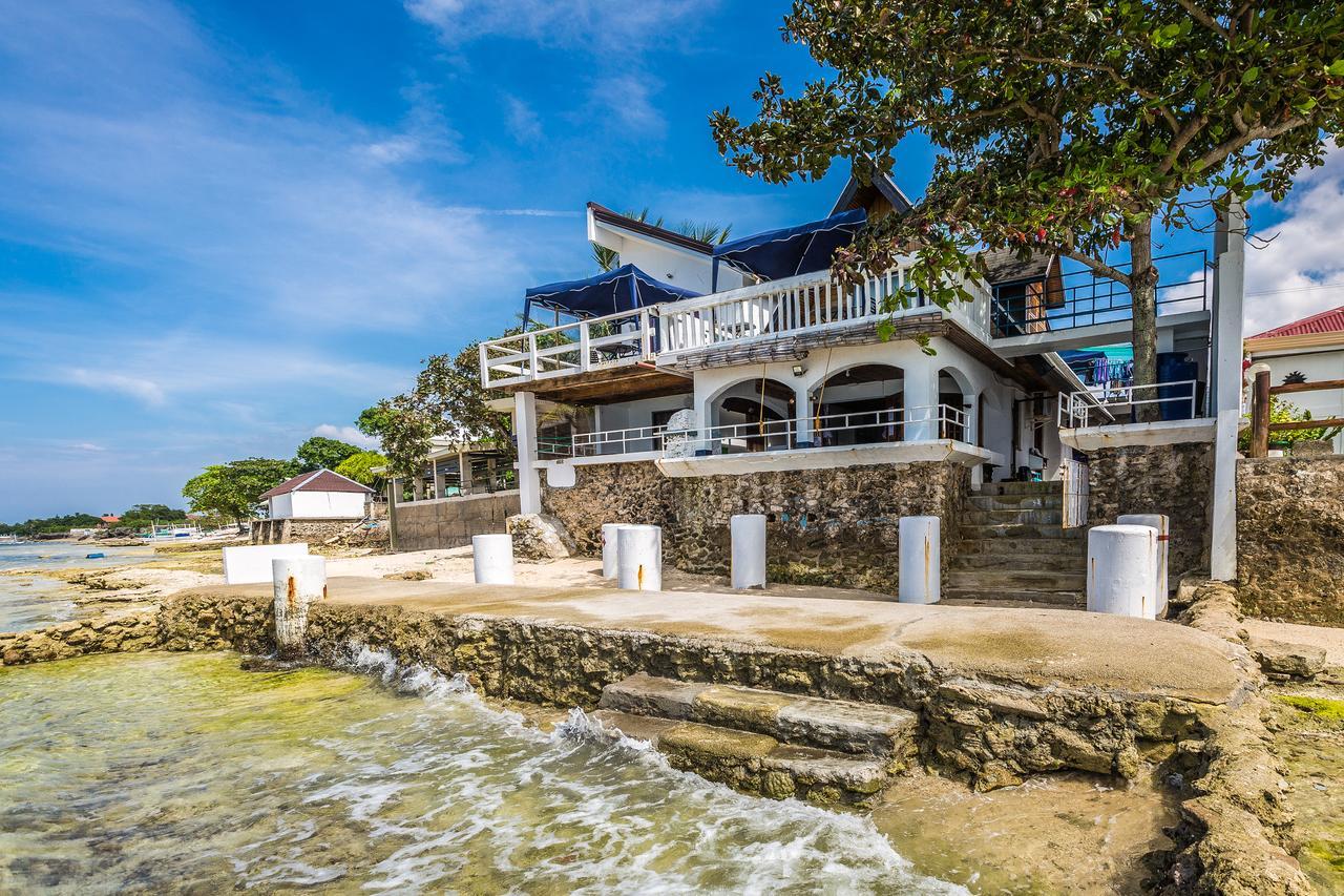 Shaka Traveler's Place (adults Only) Moalboal