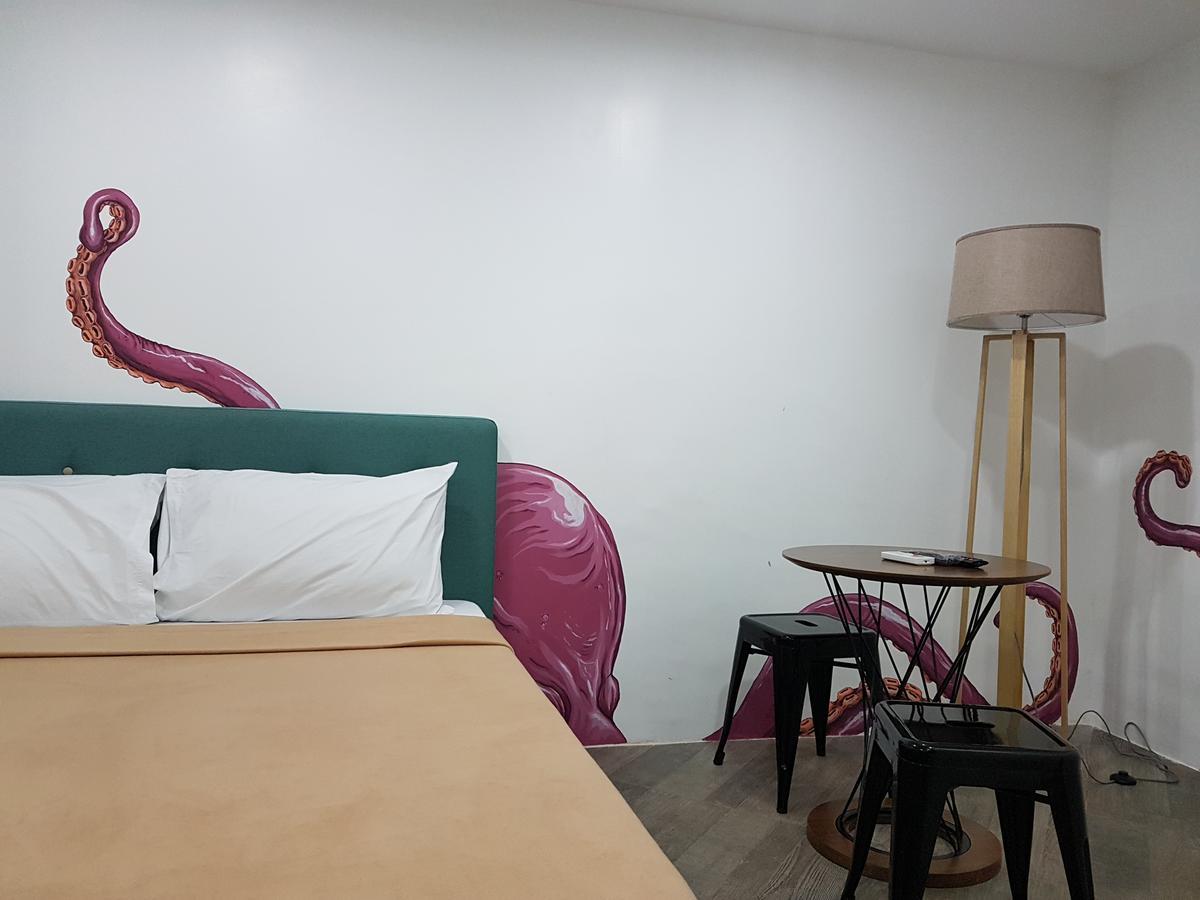 1521 Hostel
