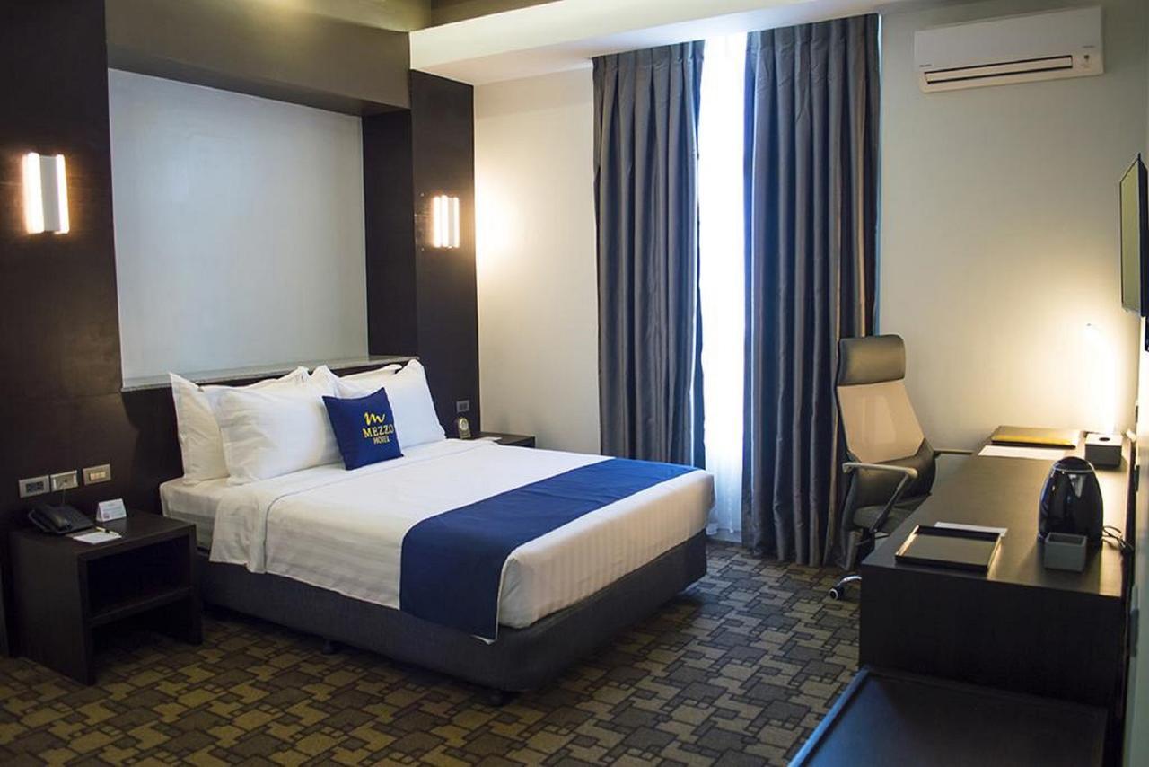 Hotel Mezzo 4*