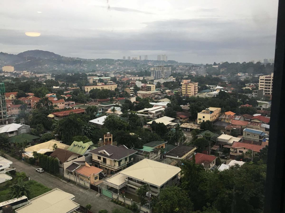 Hotel 1 Bed Condominium Cebu