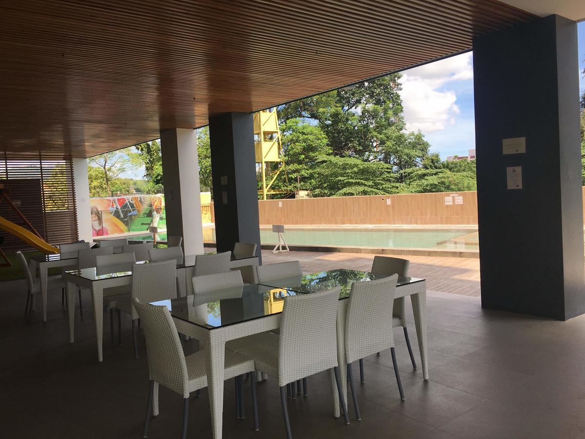 Hotel 1 Bed Condominium Cebu