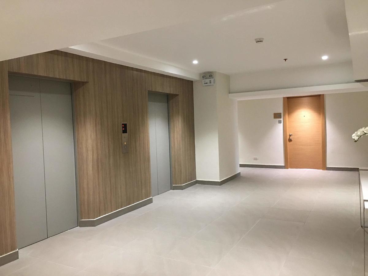 1 Bed Condominium Hotel Cebu