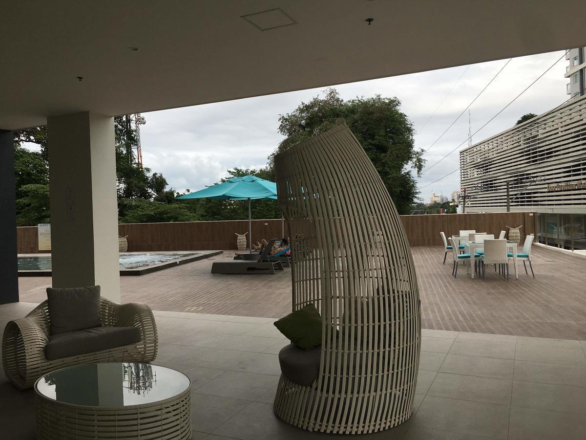 Hotel 1 Bed Condominium Cebu