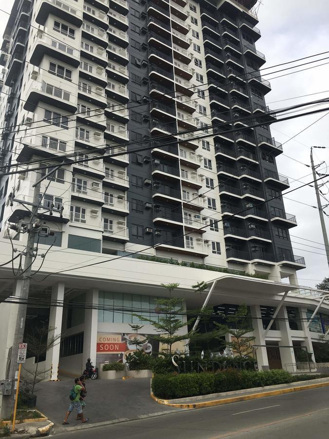 1 Bed Condominium