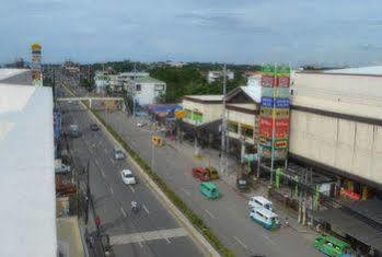 Ace Penzionne Cebu