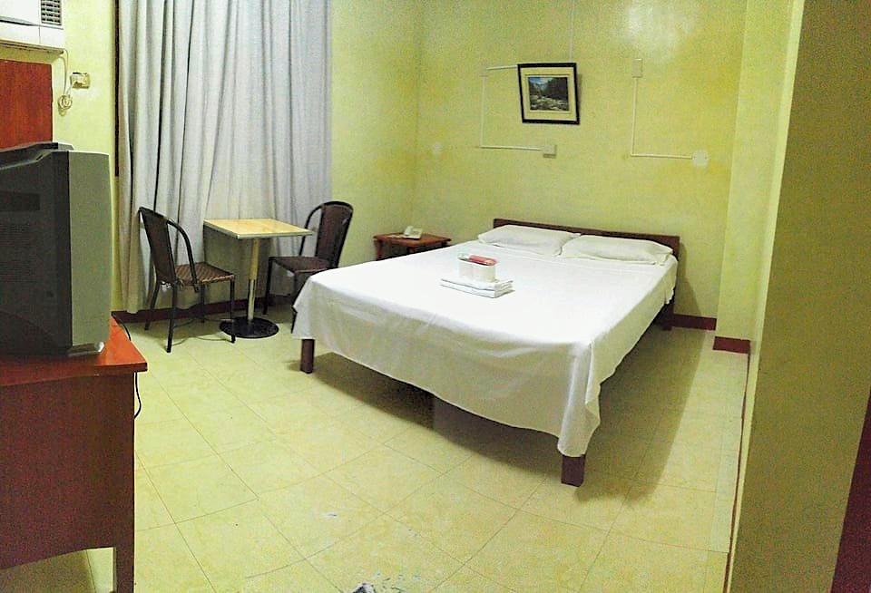 Honeybee Royal Cebu