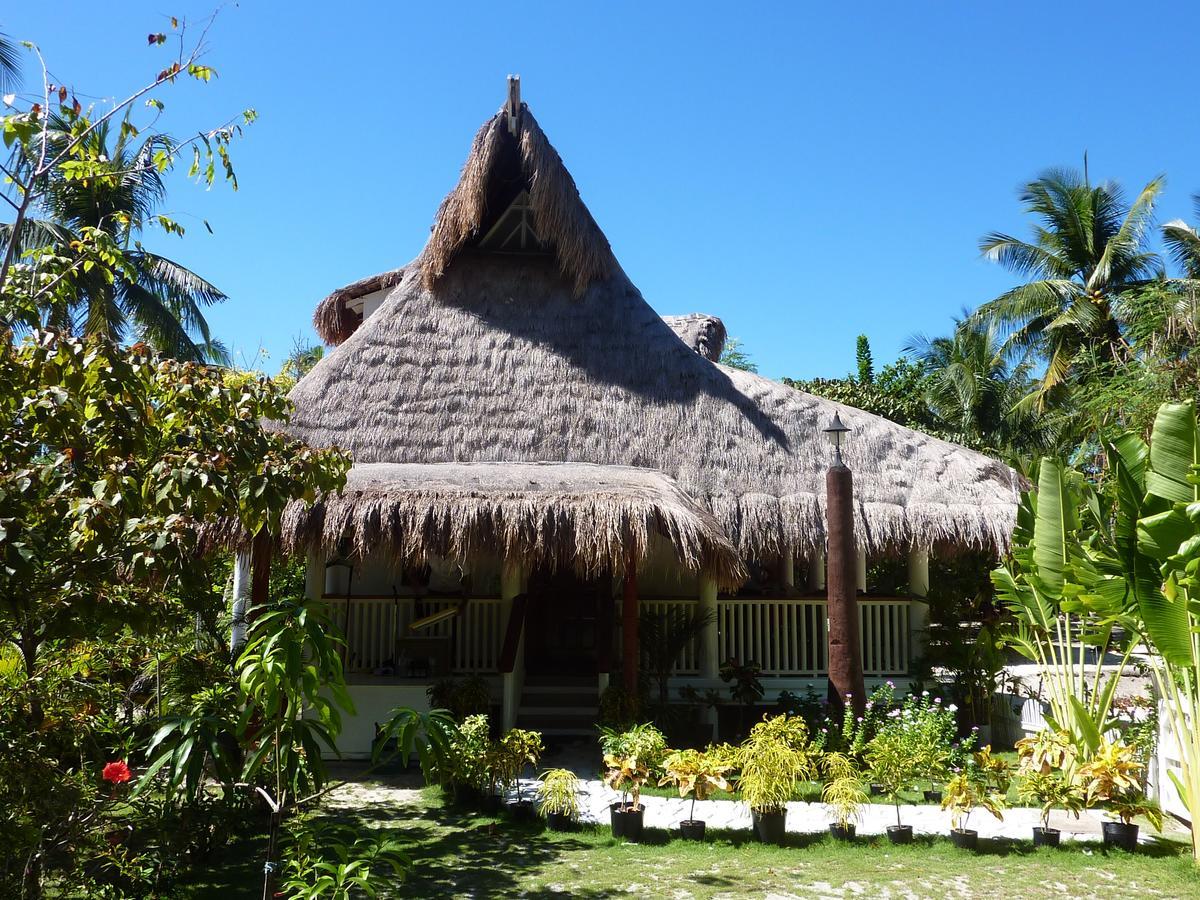 Aabana & Watersport Resort