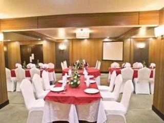 Hotel Goldberry & Mactan 3*