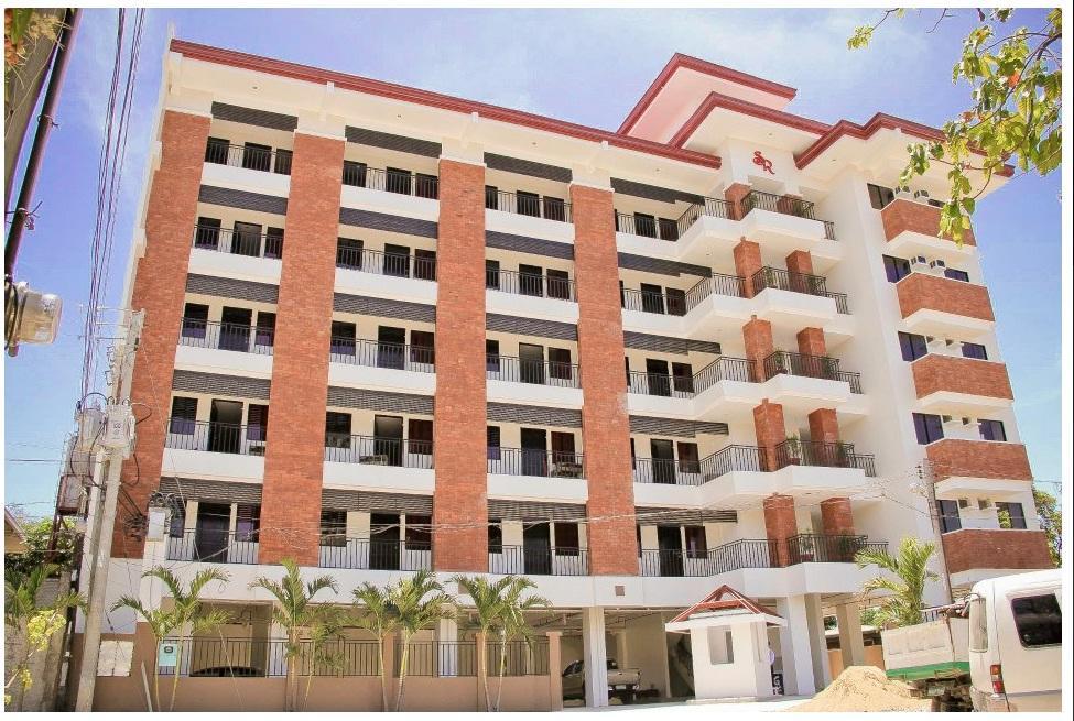 Aparthotel Strawberry Residences 3*