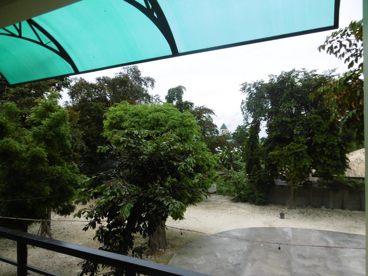 Ralphseej House Pensão