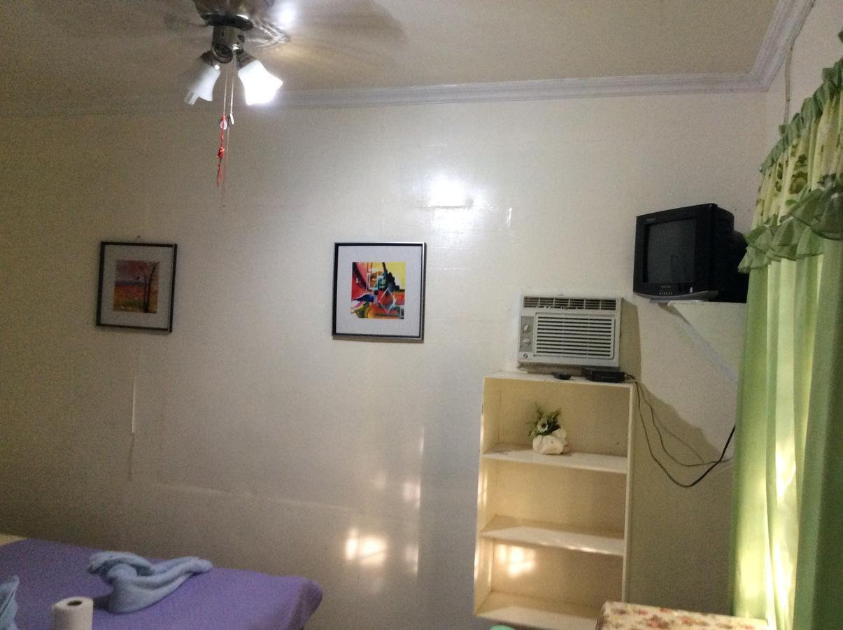 Bed & Breakfast Cronin 2*