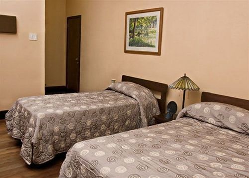 Hotel Casa Escano 3*