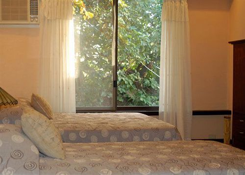 Hotel Casa Escano 3*
