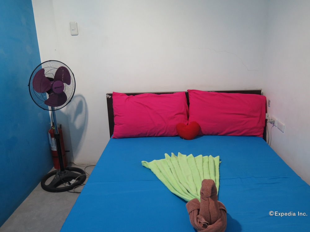 Hostel G&b *