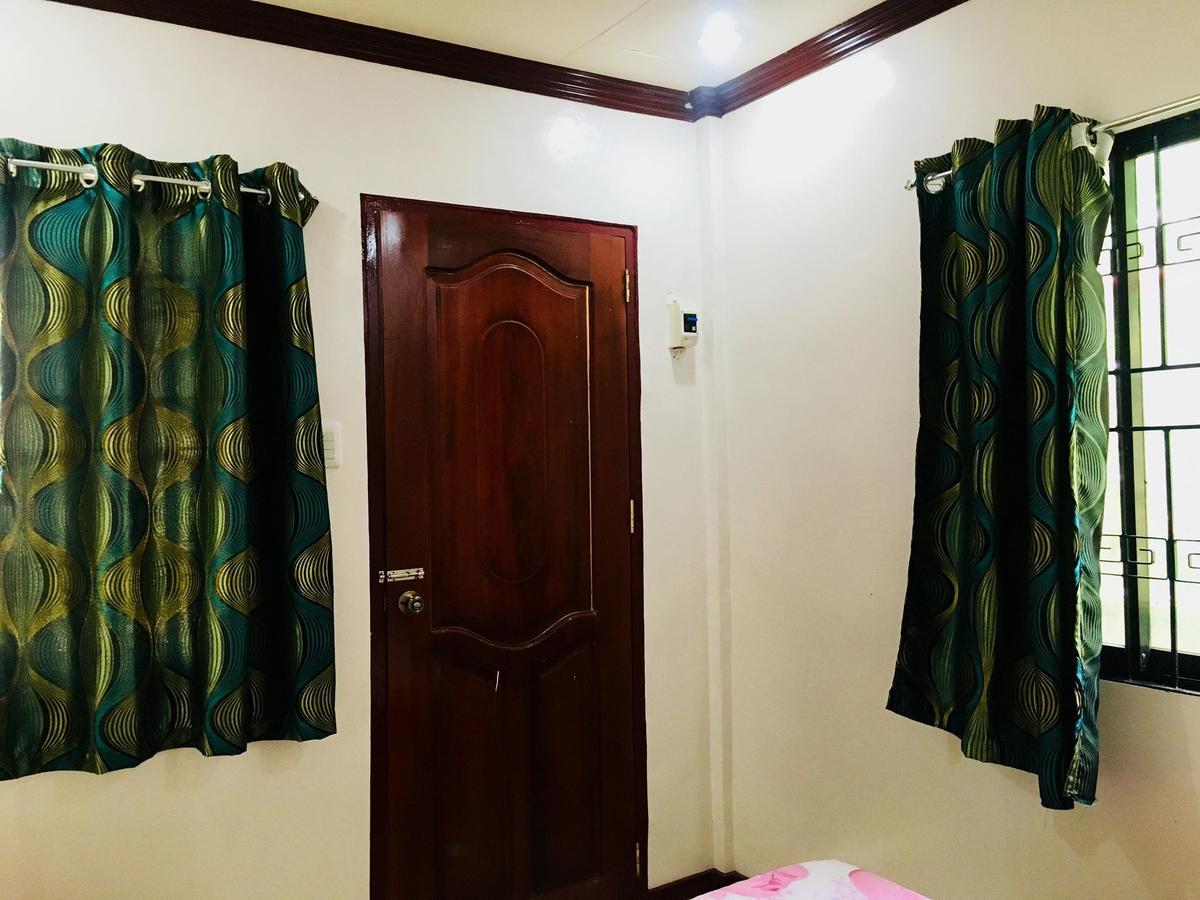 La Casa De Samonteza * San Francisco (Cebu)
