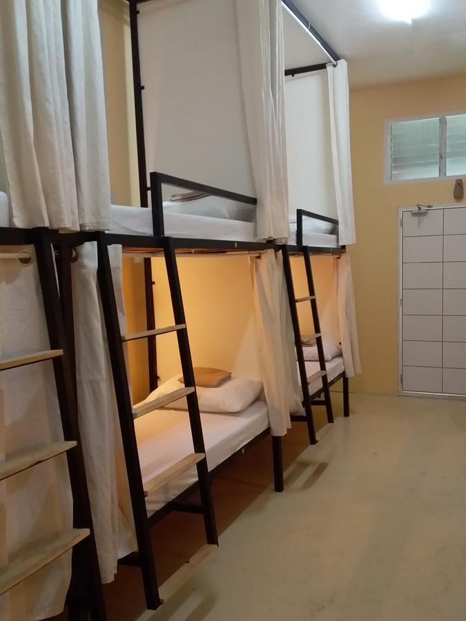 Moho Albergue Moalboal