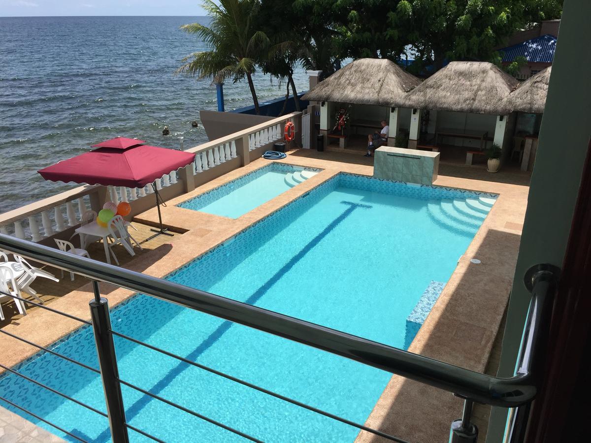 Ocean Breeze 3*