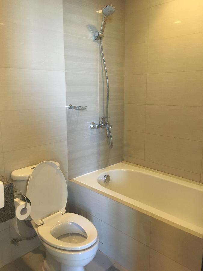 Mactan Newtown Seaview At One Pacific Apartment