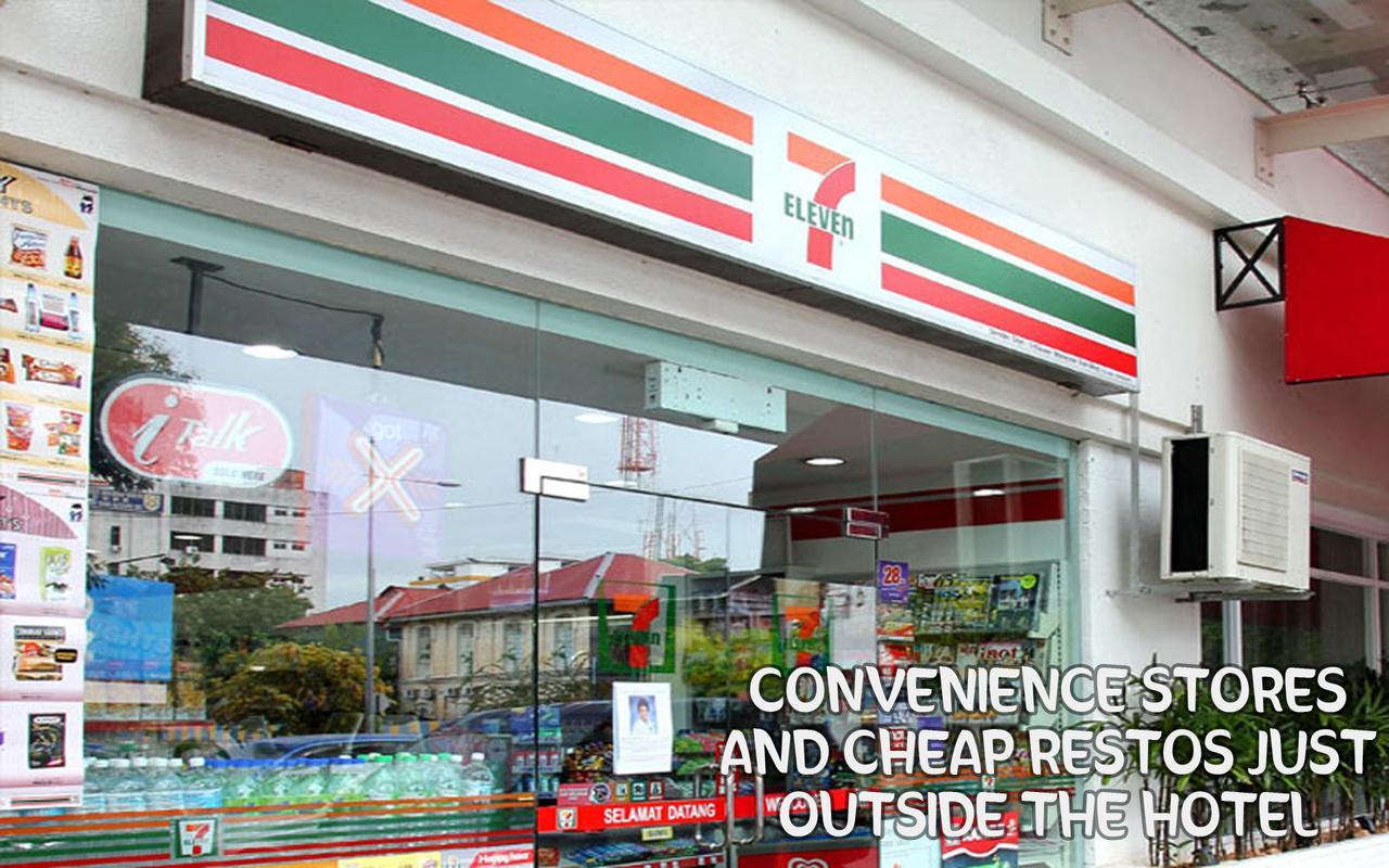 Food District Hostel Cebu