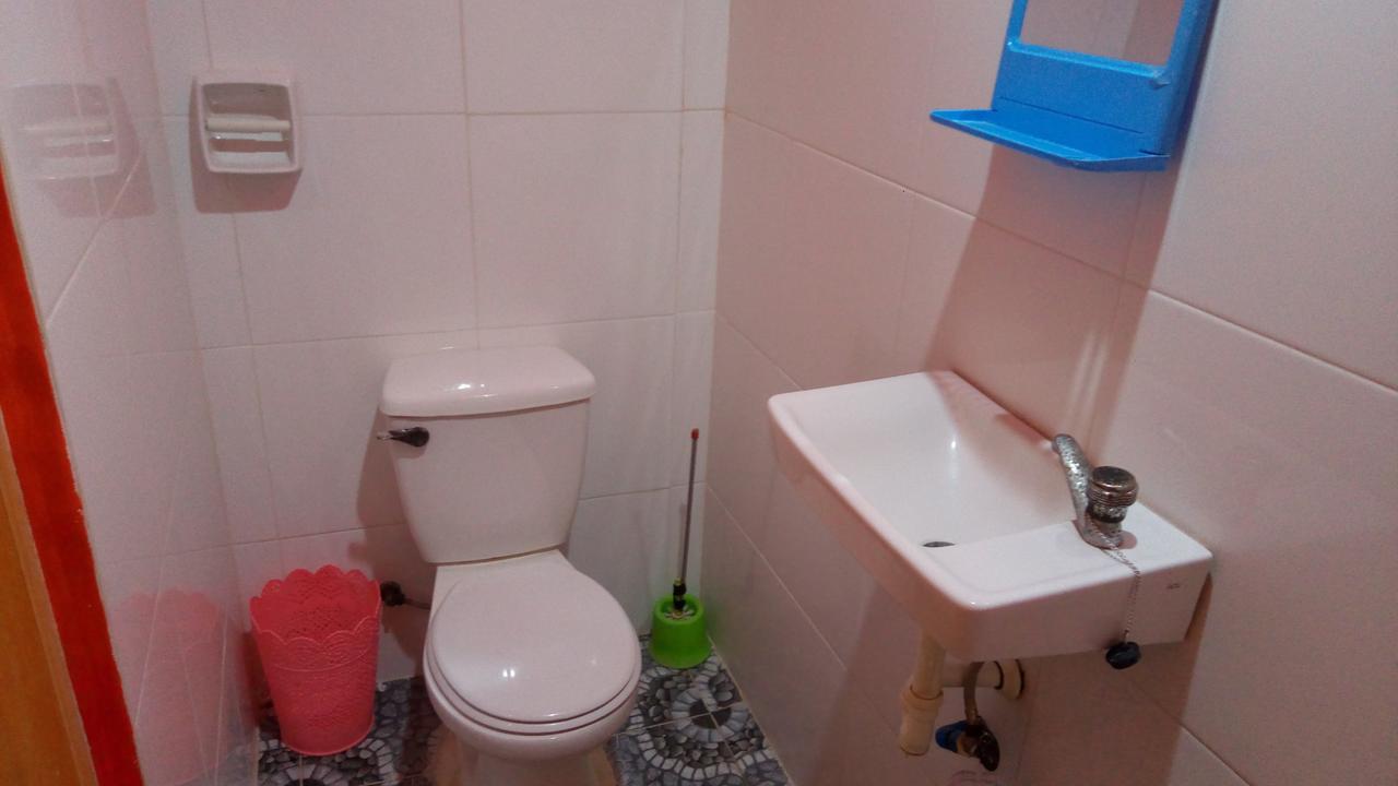 Hostel Rjc And Karaoke Bar
