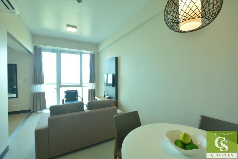 C Suites At Mactan Newtown Hotel 2*