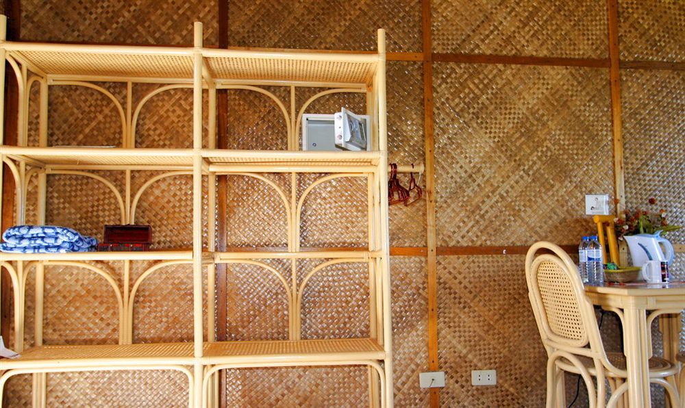 Resort Parrot Paradise Boljoon