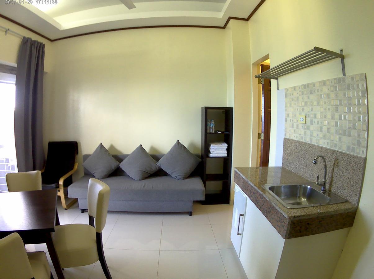 Seafari Resort 2*